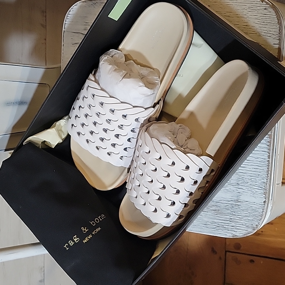 Rag & Bone white and cream Bailey slide size 7